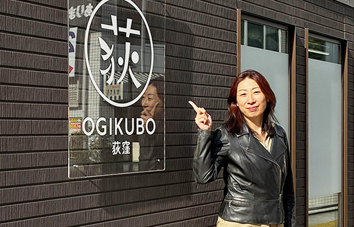 全国初！太陽光パネル付コンテナ型の喫煙所